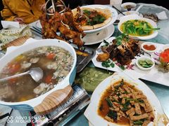 -马尔龙新疆饭店·清真(瑞景店)