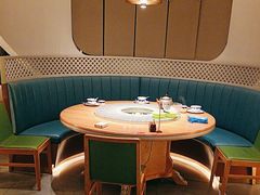 -娜仁图雅蒙古美食村(33小镇店)