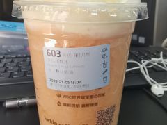 -瑞幸咖啡(怡富广场店)