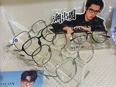 -斯维卡眼镜林·蔡司视觉合作店(青浦宝龙广场店)