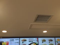 -老乡鸡(南京新街口洪武北路店)