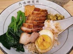 卤蛋一颗-狮头牌卤味研究所·卤味饭(花城汇南区店)