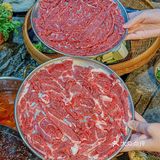 藏在老门东巷子里的贵州酸汤牛肉火锅