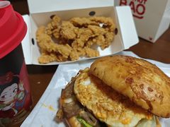 -必胜客(沈辽路万达店)