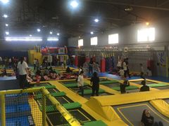 -Bounce Factory反弹工厂蹦床公园(群力店)
