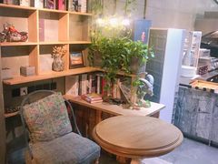 -HIGH FIVE哈福手工汉堡(桂林路店)