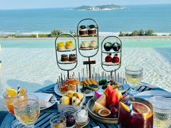 -瑰丽酒店·海吧·天际下午茶·现场DJ·天台酒吧