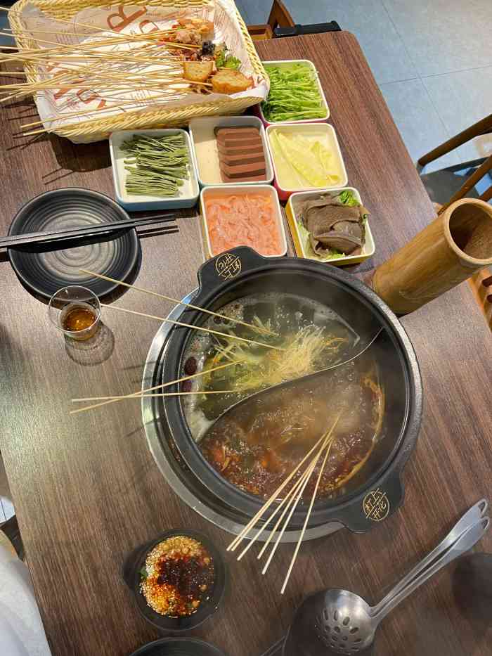 杠上开花串串61火锅小馆-"真心觉得很好吃,环境也是自己喜欢的格调