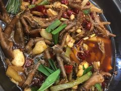 -胡桃里音乐餐厅(陶溪川店)(川湘赣菜·世界百大酒庄直供红酒·音乐表演)