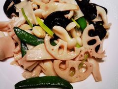 鲜杂菌炒素珍-太兴餐厅(东方广场分店)