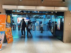 -麦当劳(中山公园龙之梦店)