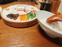 -芸南道·过桥米线(昆明老街旗舰店)