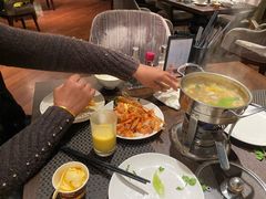 -乐咖啡西餐厅(太湖皇冠假日酒店)