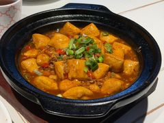 -阿瓦山寨·湘菜现炒·剁椒鱼头王(咸阳总店)