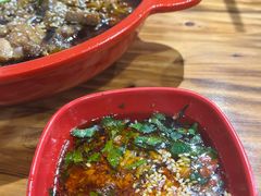 油碟-谢彬美味肥肠鸡冷锅串串(太古里总店)