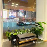 可以边追剧边吃烧烤的烧烤店