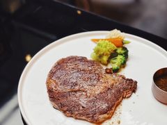 谷饲肉眼牛排-洛缦音乐餐厅(工业展览馆万象城店)