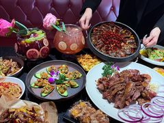 -依呀呀ktv烧烤小串(中山西路店)