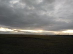 可以住宿，也可以骑马看日出，看日落。-青海湖国家重点风景名胜区