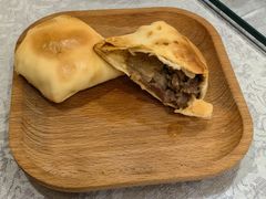 -汗腾格里·风味餐厅(新疆驻京办店)