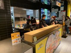 -麦当劳(中山公园龙之梦店)