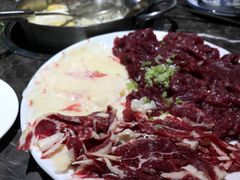 冻鲜牛肉-仄园围炉坊·牛肉火锅·汕头卤水火锅(蛇口店)