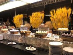 -唐拉雅秀酒店-西锦汇空中BBQ·思创餐厅
