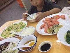 -鹏城人家海鲜酒家·23年老字号(较场尾店)