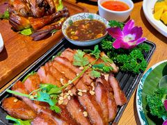 -暹罗酒肆泰餐厅酒吧