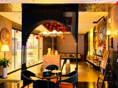 -屋有岛沉浸游戏旗舰店(中山公园店)