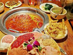 -城墙拐拐火锅(三峡广场黑金冠店)