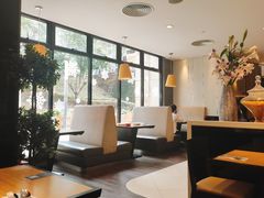 靠窗位-必胜客(WOW中心城店)