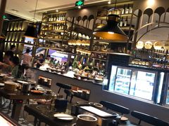 -钱小奴海鲜自助黑金店(杭州滨江龙湖店)