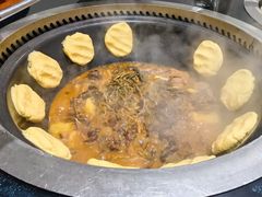 -东北农家院·铁锅炖(莘庄店)