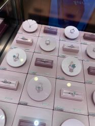 -周大福CHOW TAI FOOK(北京SKP店)