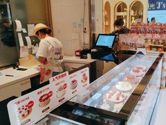 -花花卷卷·鲜食蛋糕(静安久光百货店)