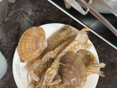 -川骄海鲜自助(王府井奥莱UP TOWN店原世界之花店)