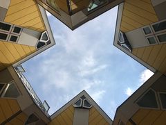 -立体方块屋