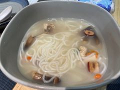 -云吉纳·云南菜(科创云廊店)