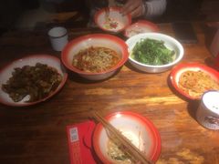 -老三样·美食研究中心(世贸路店)