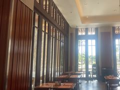 -亚龙湾希尔顿自助餐厅·海鲜·烧烤·沙滩BBQ·现场乐队