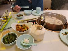 -润园四季椰子鸡火锅(南山海岸城店)