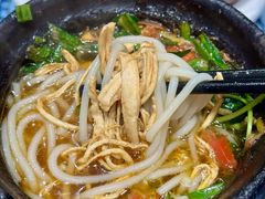 -云南李记罐罐米线饵丝小吃(汉中门金鹰店)