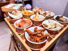 -菌自由丨野生菌火锅特色庭院餐厅(丽江古城店)