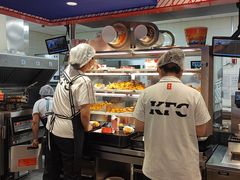 -肯德基(西影路店)