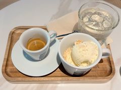 -LAVAZZA拉瓦萨咖啡(中航城君尚购物中心店)
