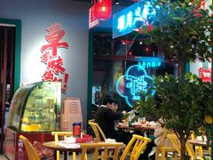 -李记社区家常菜馆(金秋千秋别墅花园店)