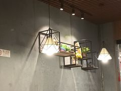 -杨小贤(东融国际影城店)