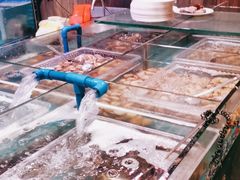 -领鲜活海鲜榴莲自助火锅(东门店)