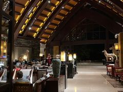 -三亚湾海居铂尔曼度假酒店